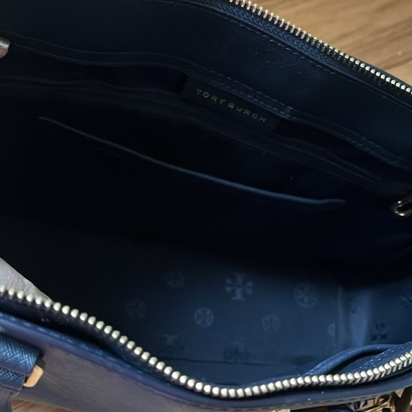 Tory Burch Navy Saffiano Leather Robinson Tote & silk floral bag charm. - Picture 14 of 15